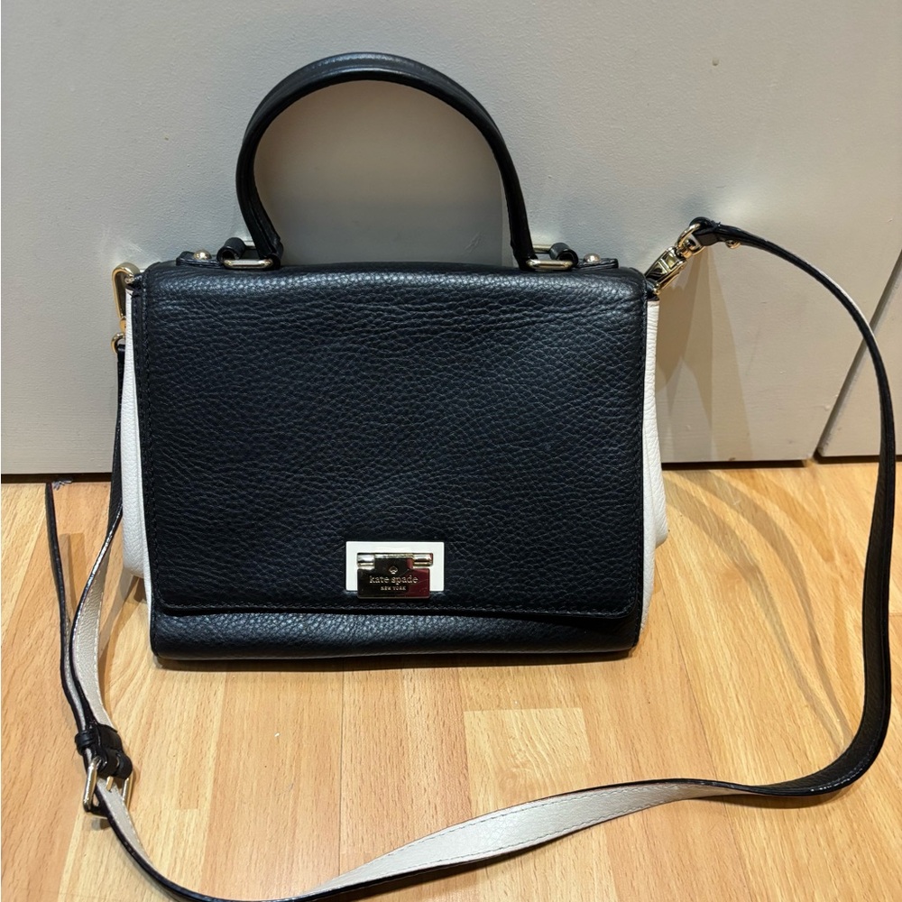 Kate Spade Black and White Crossbody Bag with Gold Hardware